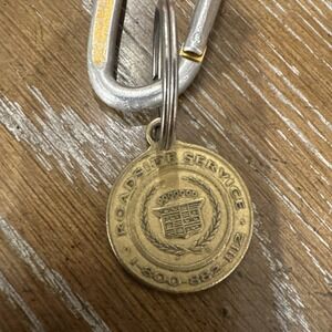 Cadillac ROADSIDE SERVICE‎ TOKEN KEYCHAIN Collectible  collection collector